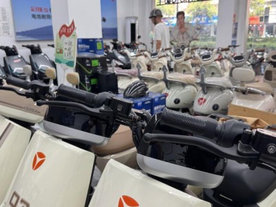 “小电驴”新国标落地半月：为何旧车涨价了？竟是这个原因