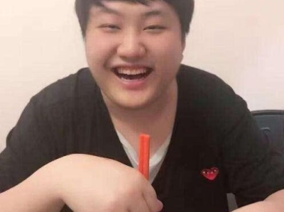 山泥若解说rng kz,RNG与KZ的巅峰对决