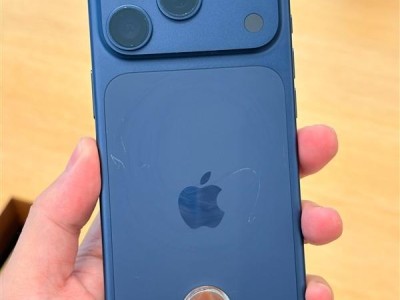 苹果线下店摆出iPhone17系列真机：铝合金机身首日即已伤痕累累