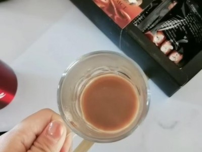 微商卖减肥咖啡查出含违禁成分，被判十年后上诉