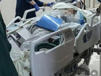 女子误踩遗弃10年的氢氟酸去世，律师：遗弃者或涉及污染环境罪，追诉时效15年