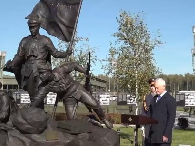 朝鲜国防相努光铁访问俄罗斯