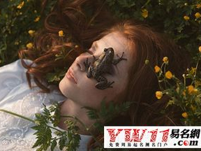 游戏名字简单干净两个字情侣,情侣共度温馨时光