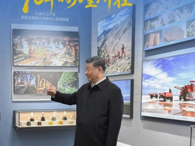 鉴往知来，跟着总书记学历史｜3件展陈，透视新疆跨越70年的力量所在