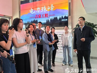 砥砺奋进七十载天山南北谱华章丨深入天山南北看新疆高质量发展生动模样