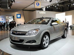 欧宝雅特twintop,时尚动感两厢车，引领都市出行新潮流