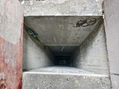 11岁男童坠入通风井身亡，谁该担责？律师解读